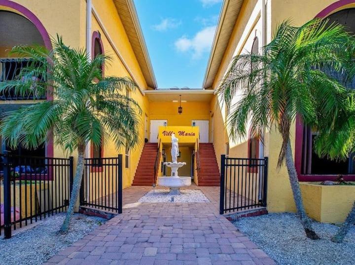 Holiday home 2bed/2bath Next To Siesta Key ~a Hidden Gem